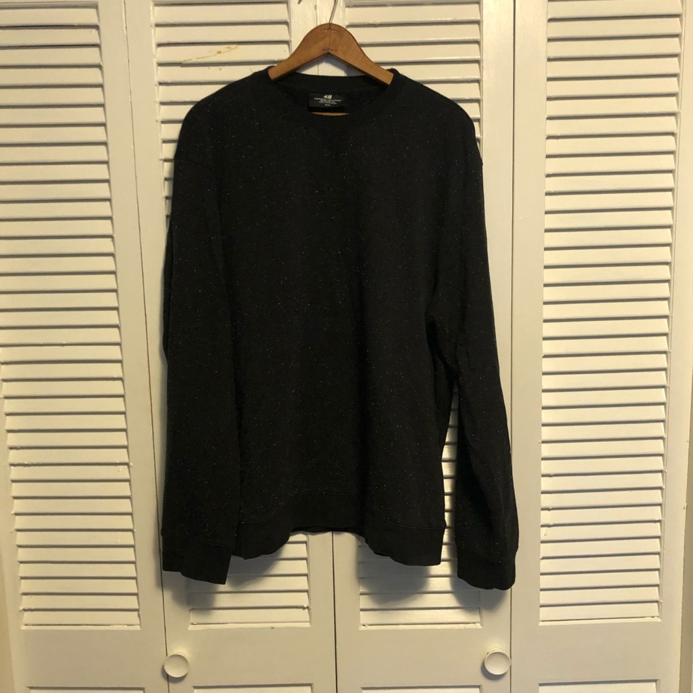 H&M Crewneck Sweatshirt. Size XL. Regular Fit.